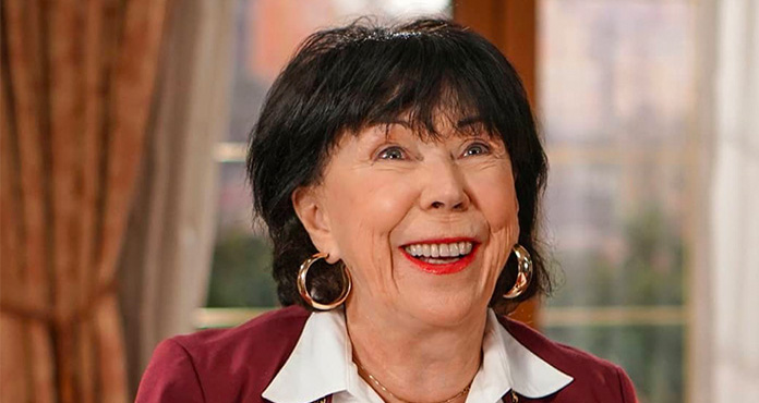 TRI MUŠKARCA I TETKA